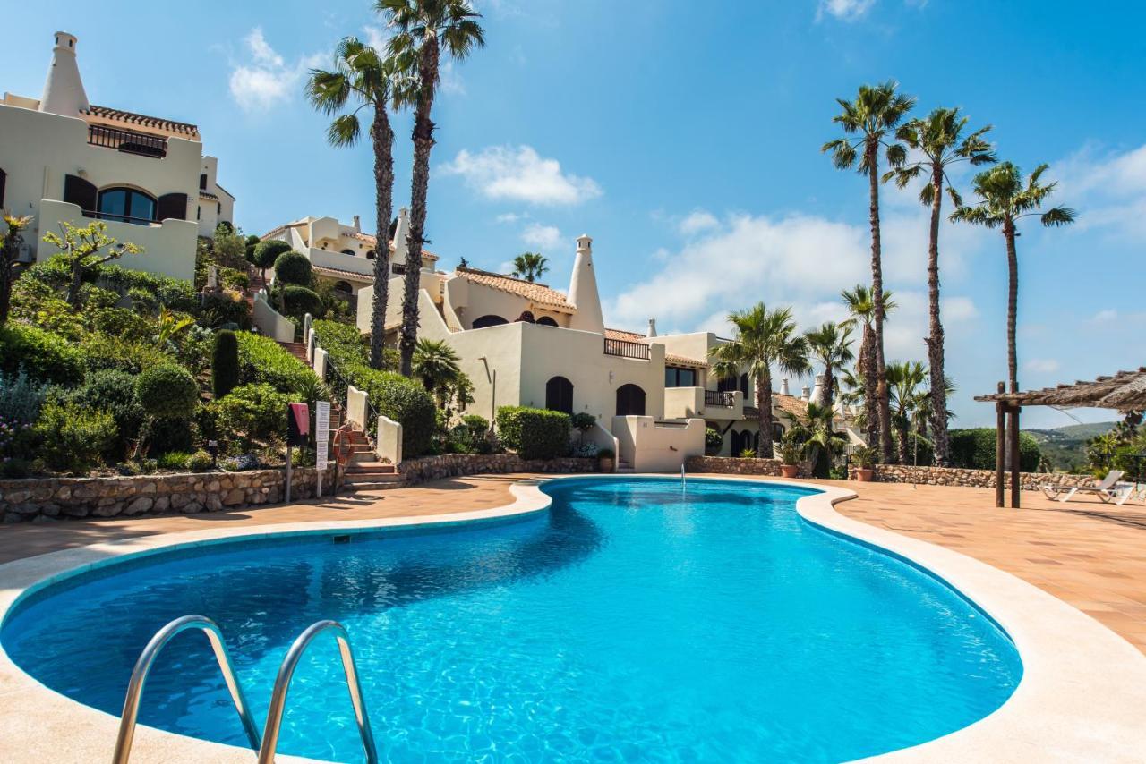 Luxurioese Und Grossraeumige Villa Mit Community Pool, Sicht Auf Das Mittelmeer Sowie Dem Mar Menor, La Manga Club Atamaría Dış mekan fotoğraf