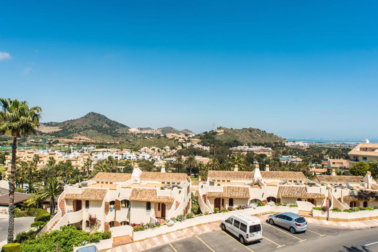 Luxurioese Und Grossraeumige Villa Mit Community Pool, Sicht Auf Das Mittelmeer Sowie Dem Mar Menor, La Manga Club Atamaría Dış mekan fotoğraf